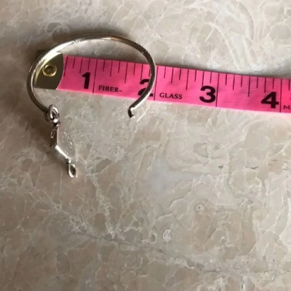 Elegant 925 Sterling silver heart bracelet